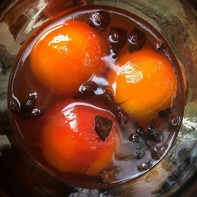 Poached Peaches - actually steamed gently for precision and then left to marinate in a spice wine syrup. Will last a couple of days in the fridge - in theory! #madeinmythermomix
