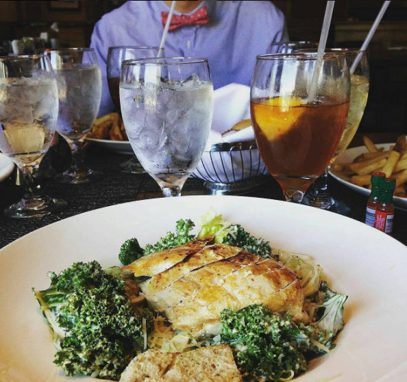 Photo: @thedrakechicago