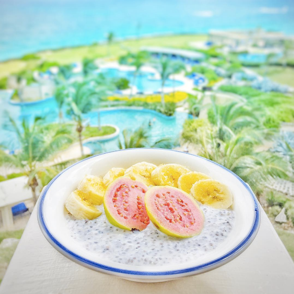 IMG_2-Bowl-Bar-Vegan-Chia-Seed-Pudding-at-The-Crane-Hotel-in-Barbados-by-Marissa-Bronfman-for-Notable-1.png