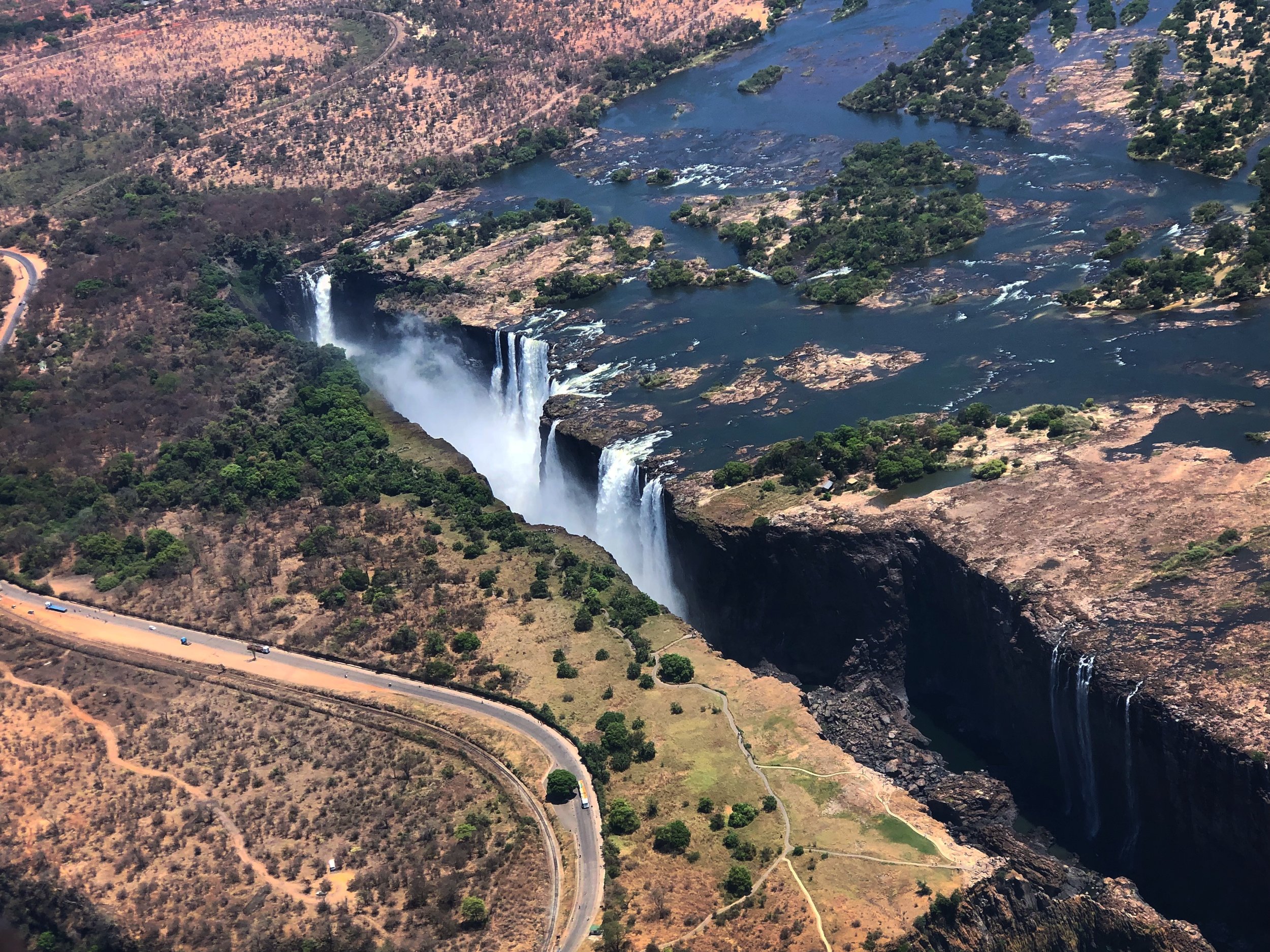 heli vic falls.jpg