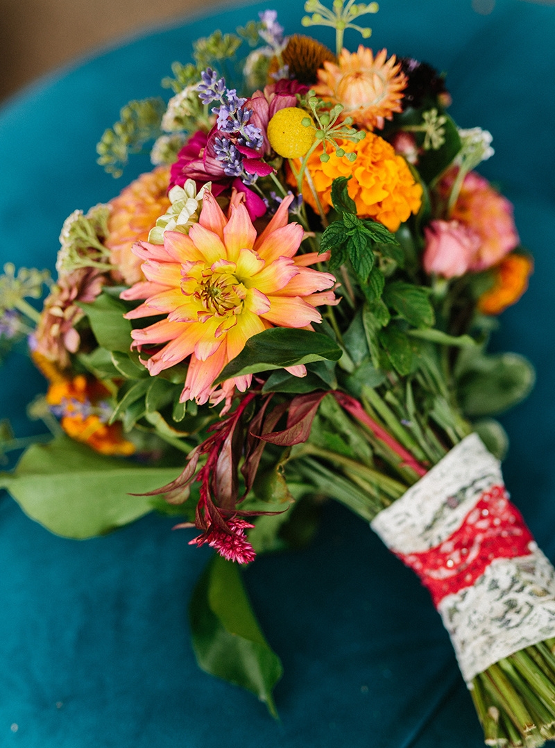 Bold Summer Bridal Bouquet 