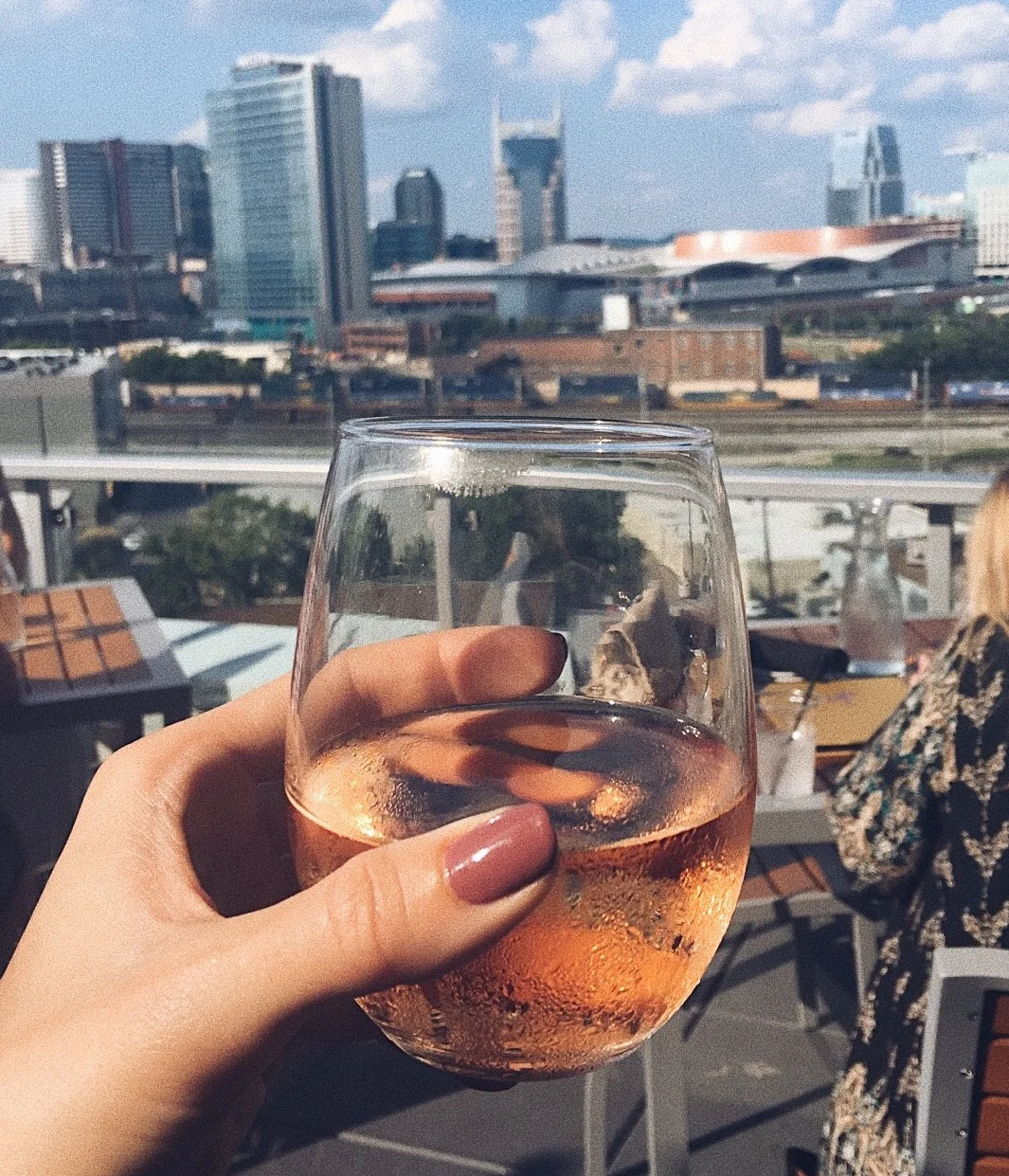 cheers-can-i-drink-and-be-fit-health-alcohol-comsumption-tips.jpg