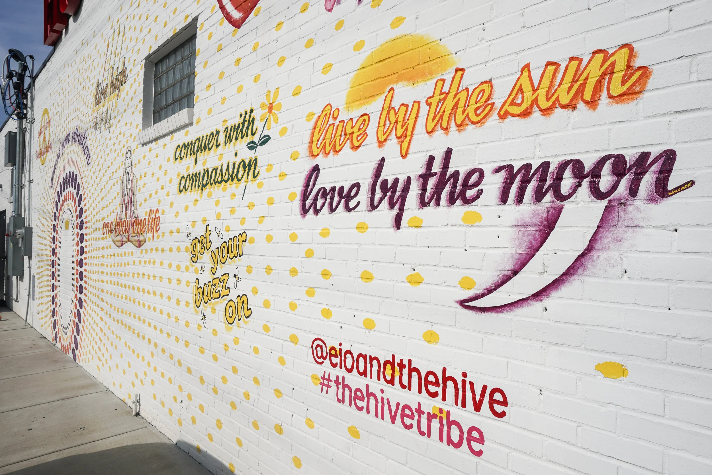 eio-and-the-hive-mural-nashville.jpg
