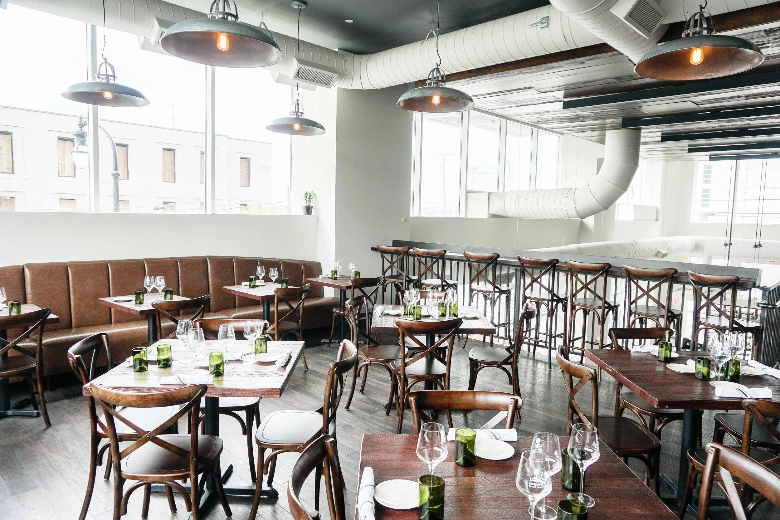 group-dining-nashville-where-to-eat-brunch.jpg