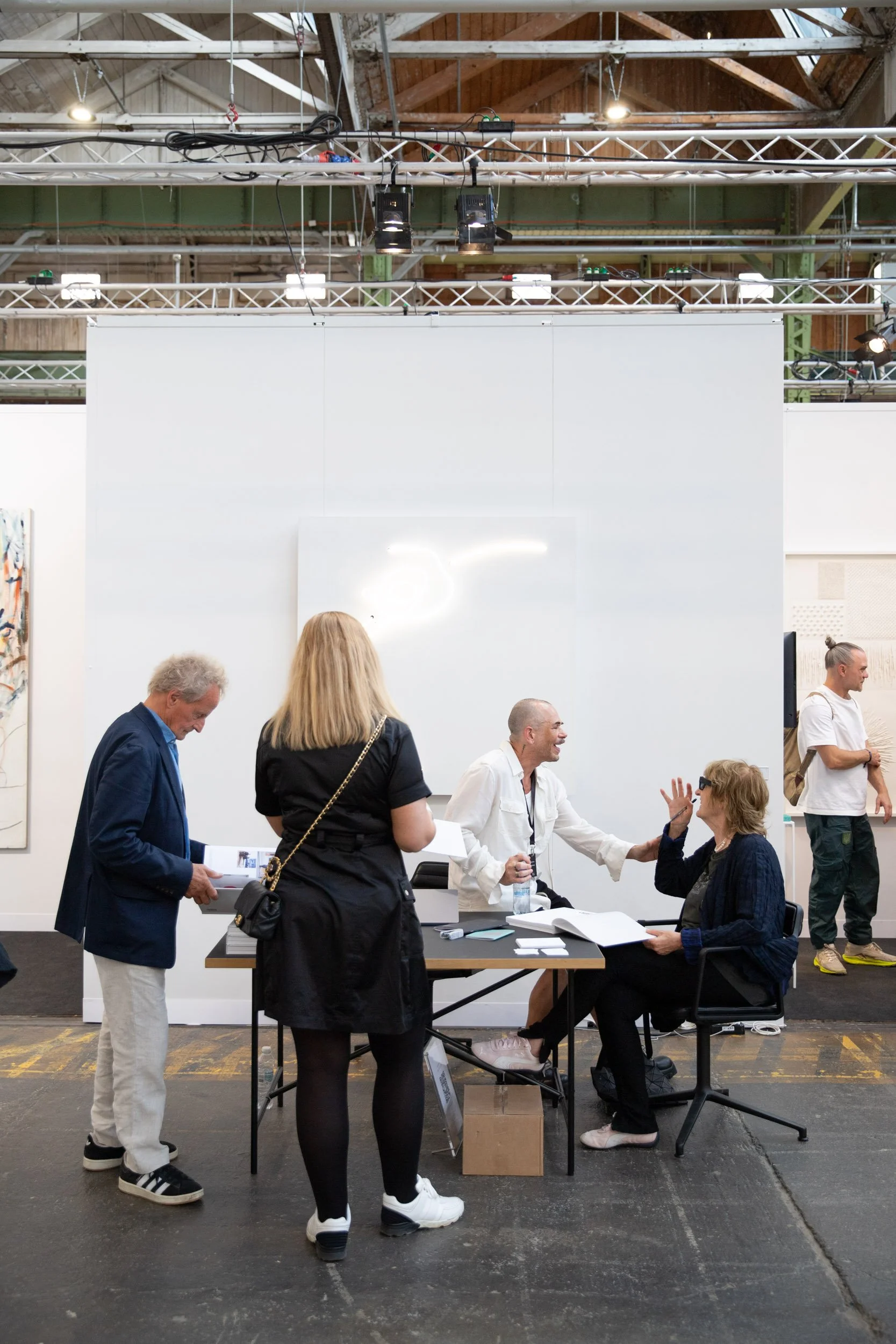 2112-enter-art-fair-friday-img_9995-photo-by-sofus-graae.jpg