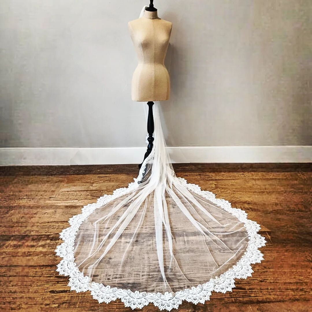 Another custom beauty 💕✂️

#bridalveils #accessories #laceveils #customveiling #coloradoweddings #bridalgoals #bridetobe #creatives