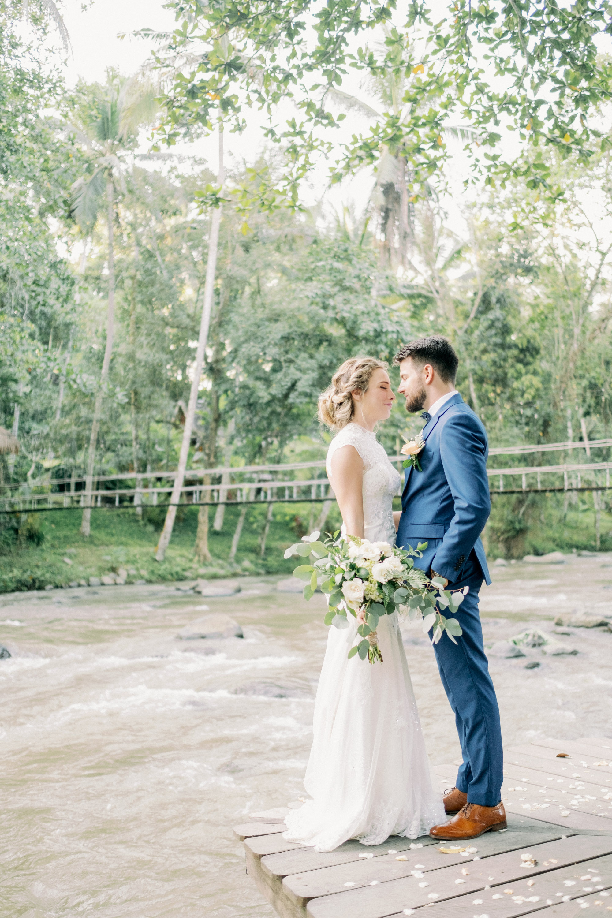 Agung Parameswara_Wedding by The River_048.jpg