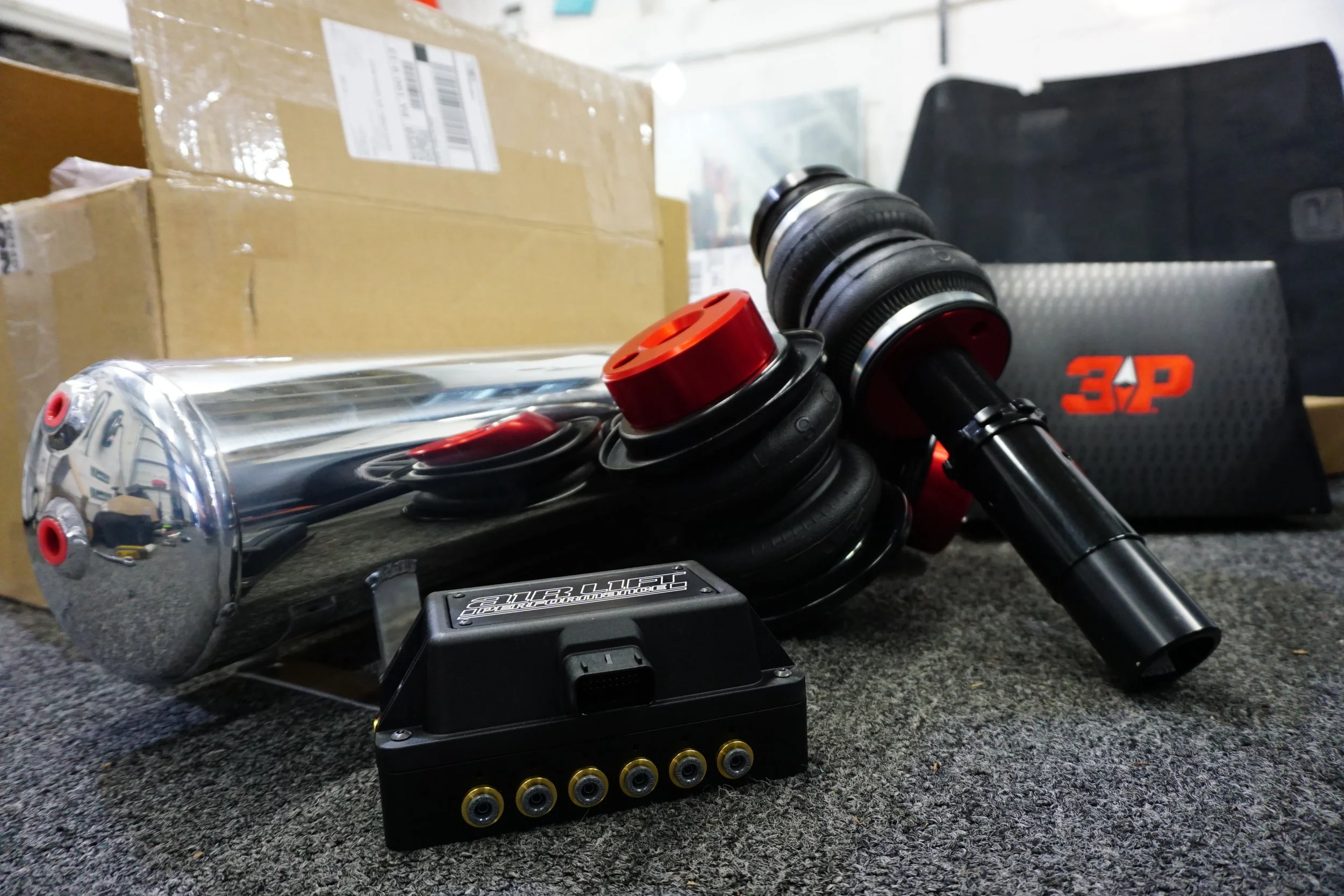 Driven Auto Styling Air Lift 3P.JPG