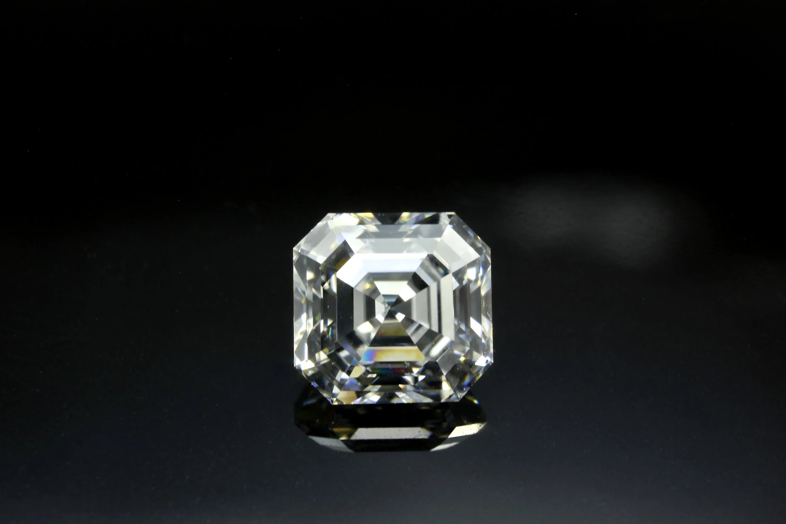A rare Asscher cut diamond, 0.85ct, F VS2