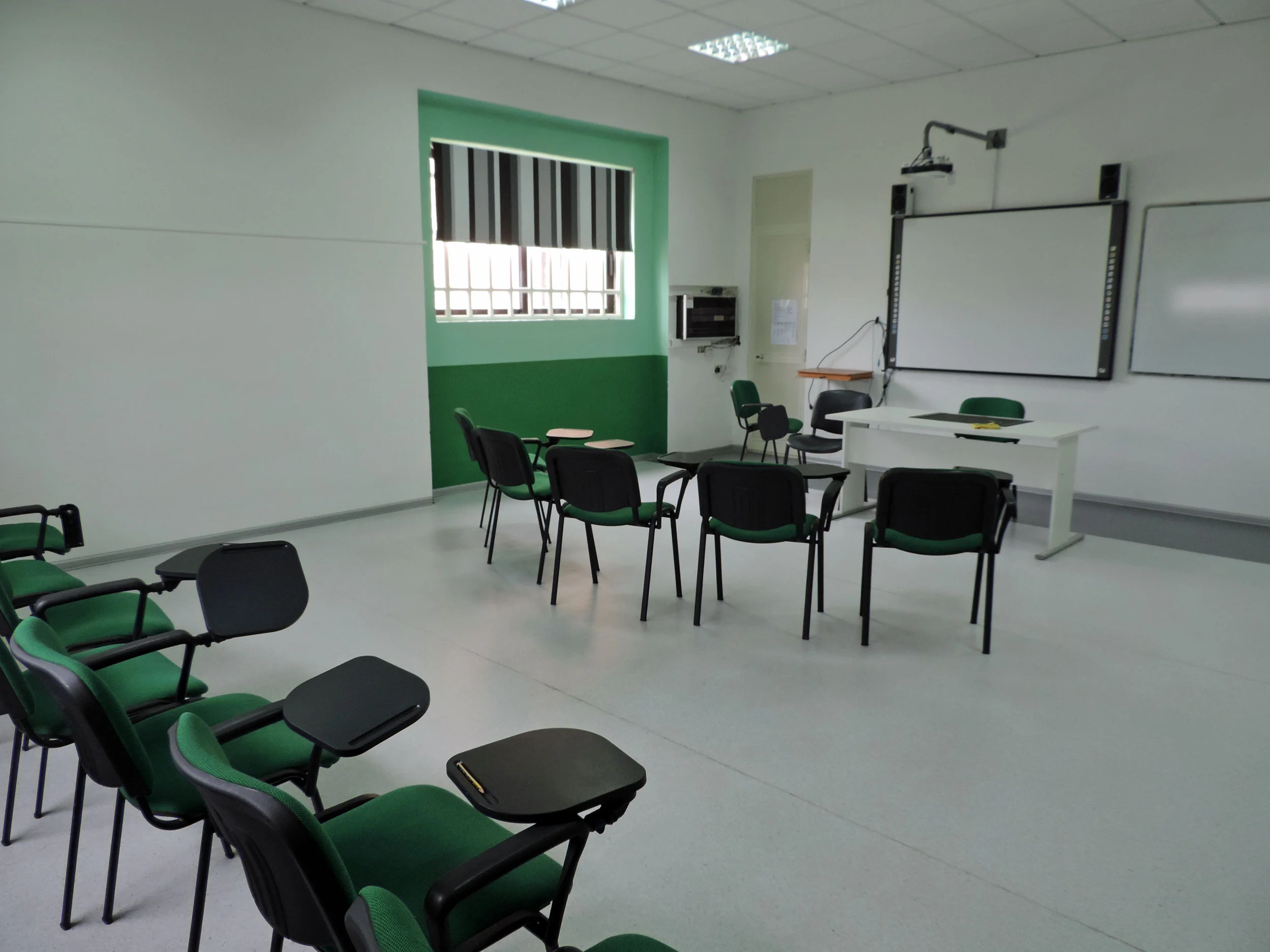 AClass, classroom