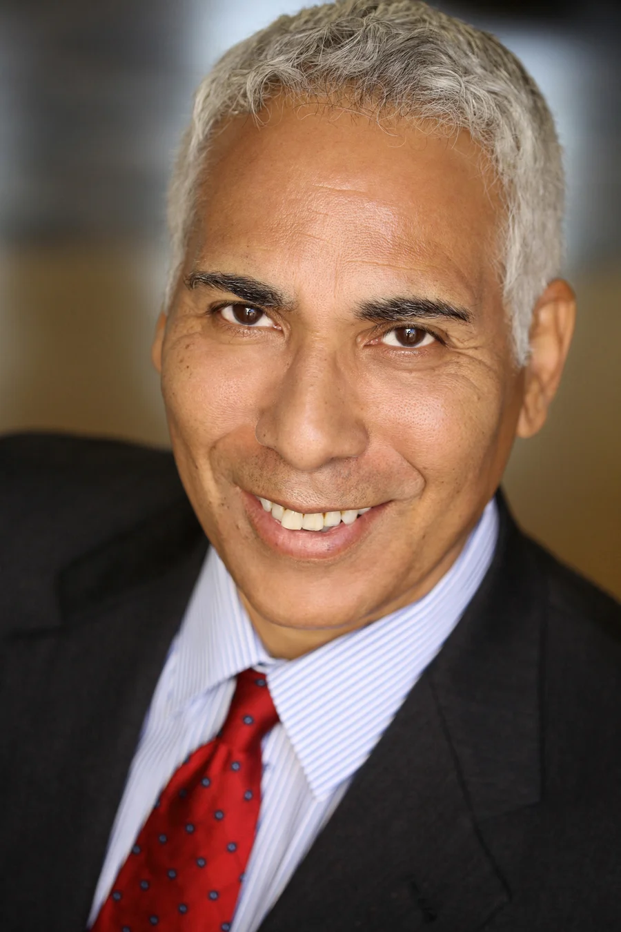 Matthew-Earl-Jones-Headshot.jpg