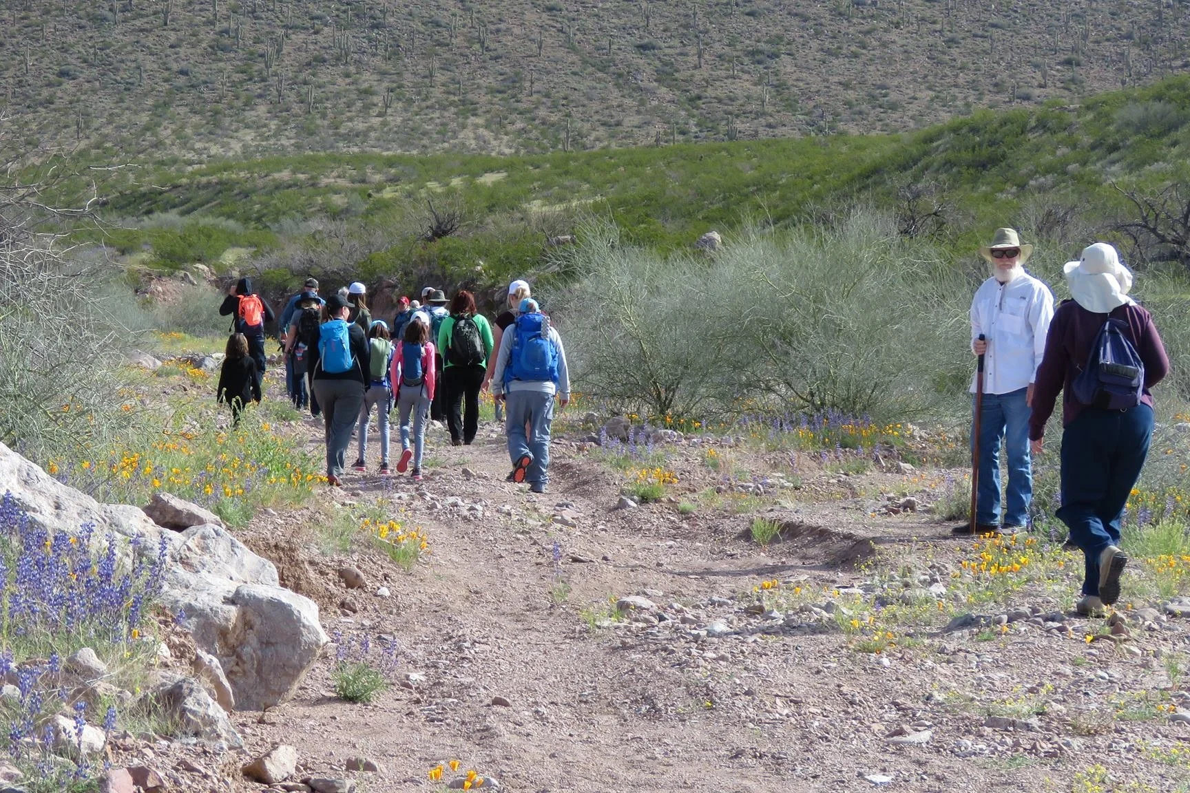 Hiking+Club.jpg