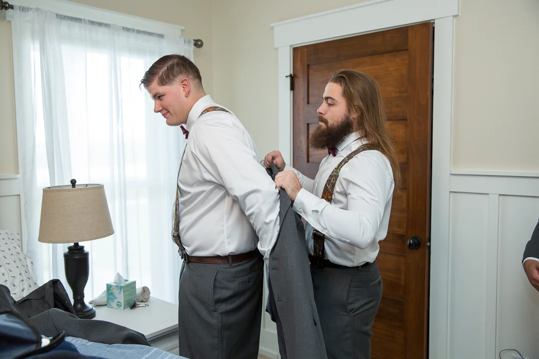 getting-ready-haley-jimmy-bluff-venue-dez-merrow-photography-wedding-2018-100-8.jpg