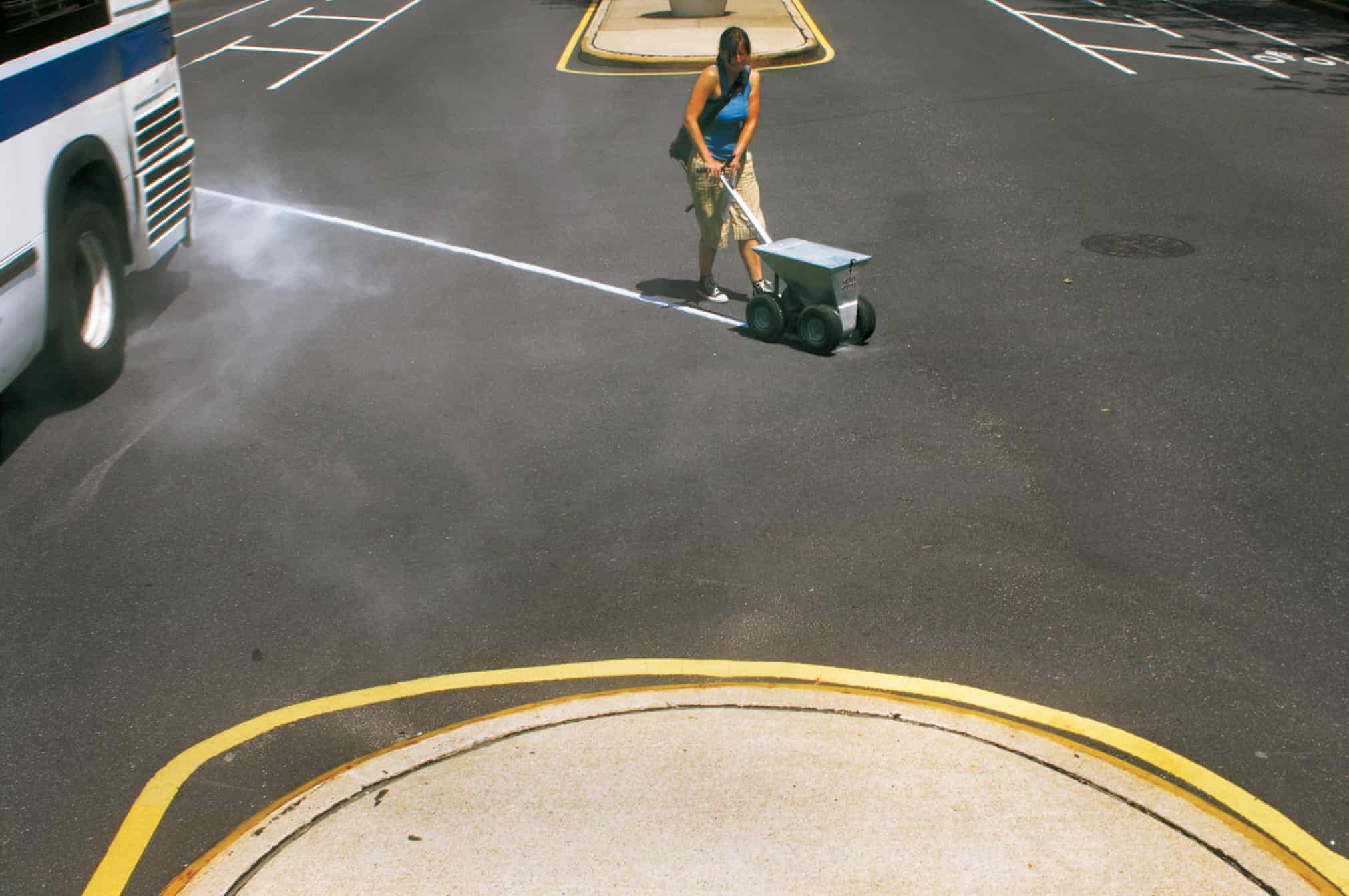 HighWaterLine, Manhattan Beach, New York, 2007 – Eve Mosher marked a 70-mile line in chalk around New York at 10 feet above sea level, showing how dire the potential flooding from global warming could be