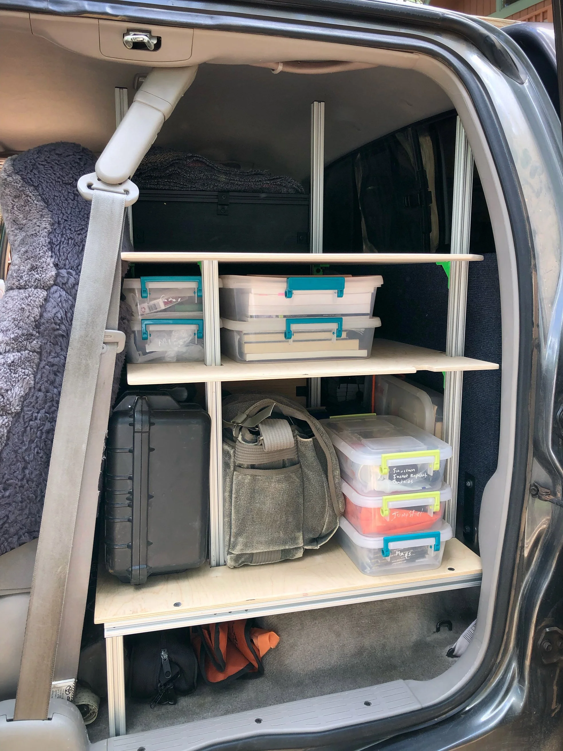 storage_cab_version_02_01.jpg