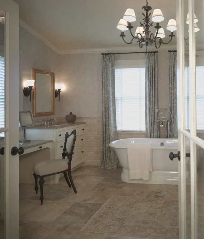 Mark_N_Jean_Farm_bath172_1_V.2-Bruce-v1-810x950-655x768.jpg