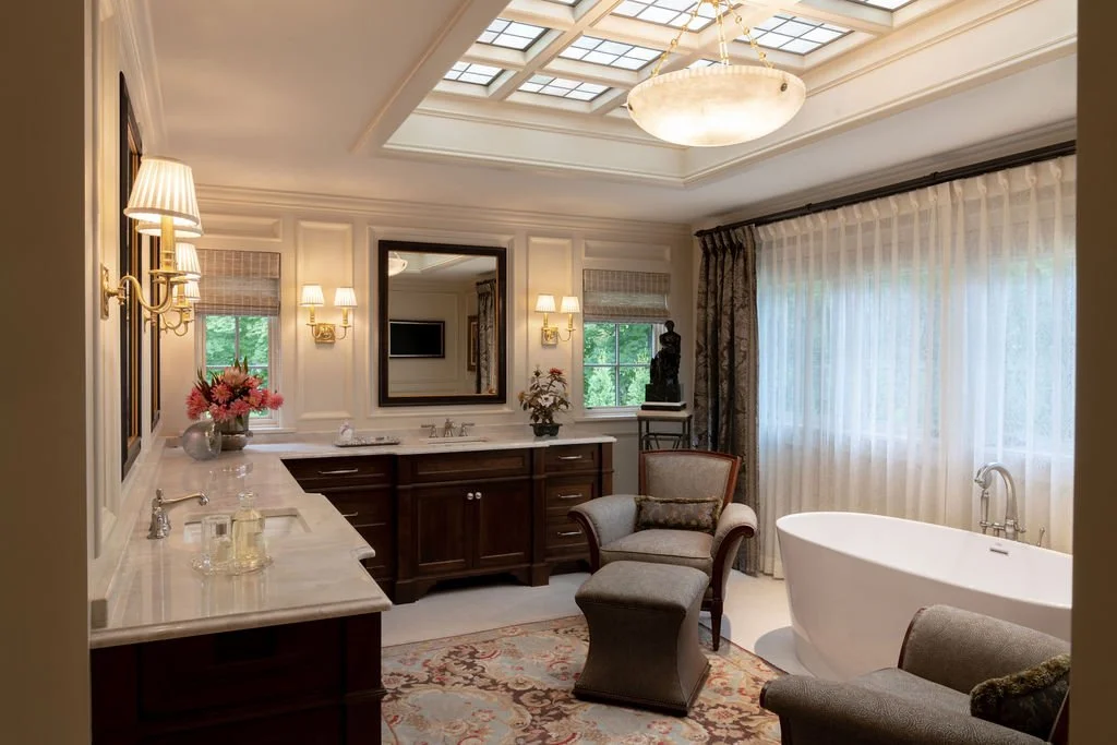 Primary Bathroom 2.jpg