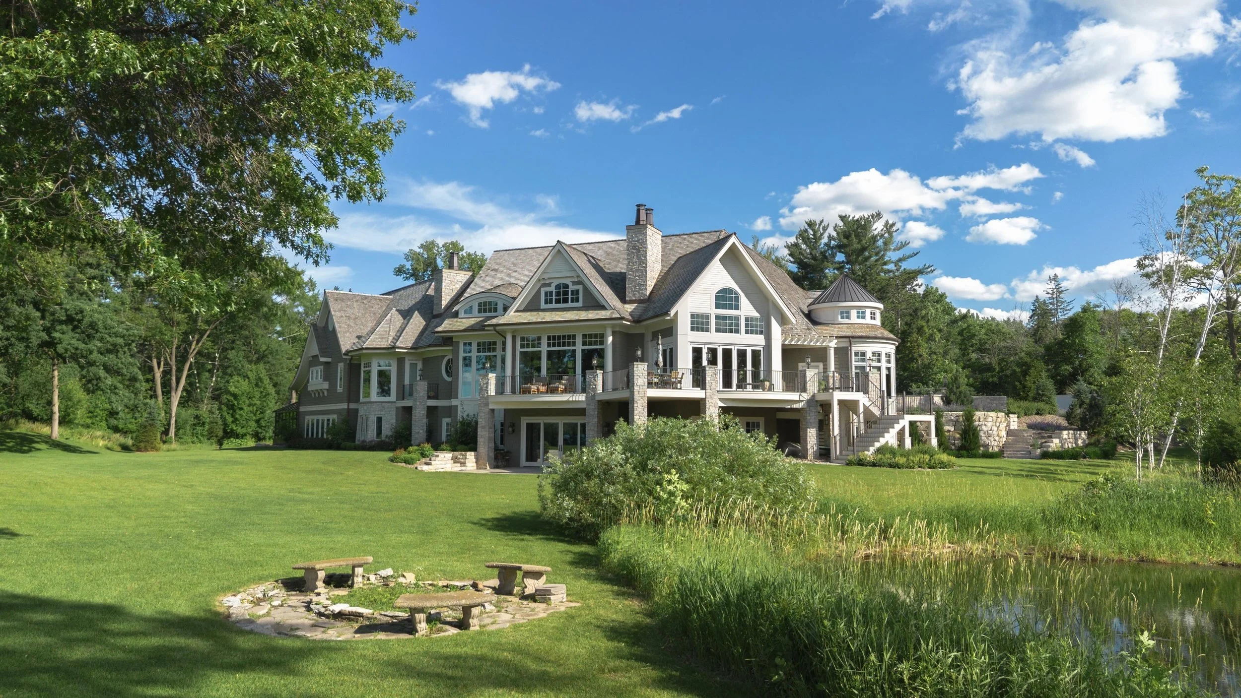 Exterior with gardens.jpeg