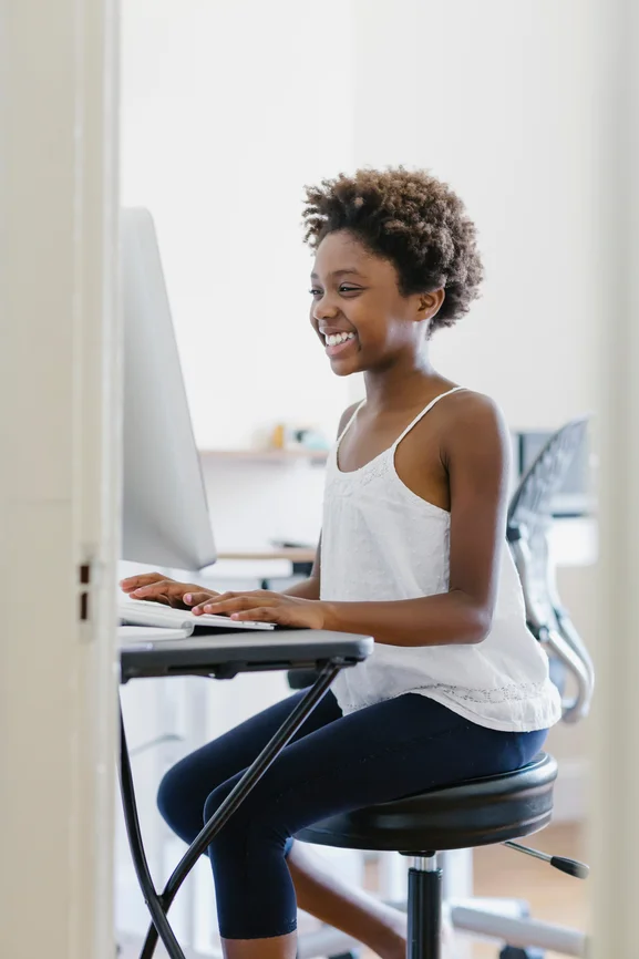 E-LEARNING Using the latest in educational technology in a purposeful, meaningful way allows students to learn at their own level and pace.