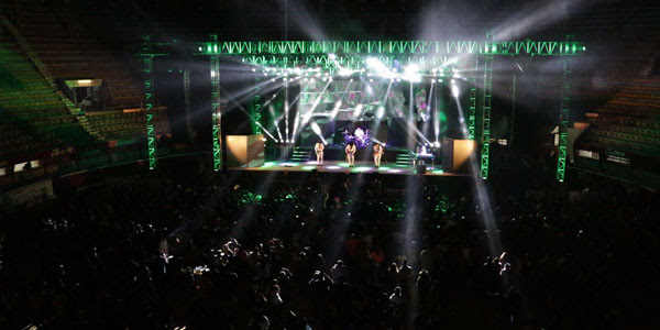 Bronco continúa con su gira por México