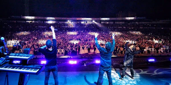 Miguel Bosé ofreció espectacular show en Sinaloa