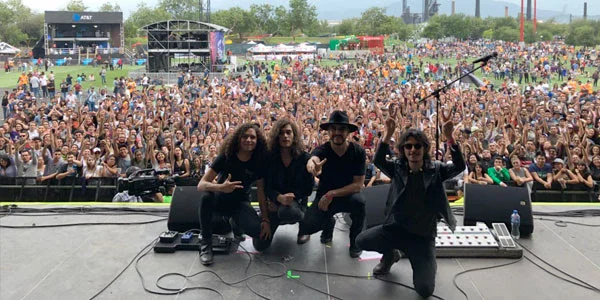 Costera ofreció un potente show en el Festival Tecate Pa’l norte
