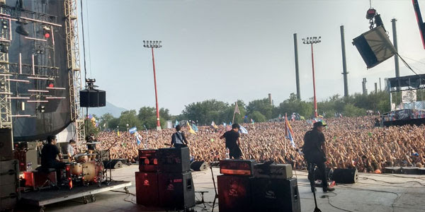 El rock de División Minúscula explotó en el Escenario AT&T del Festival Tecate Pa’l Norte