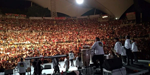 Los Ángeles Azules ofrecen dos conciertos con lleno total en Oaxaca; Esto sí es Cumbia sigue en el #1 de ventas físicas