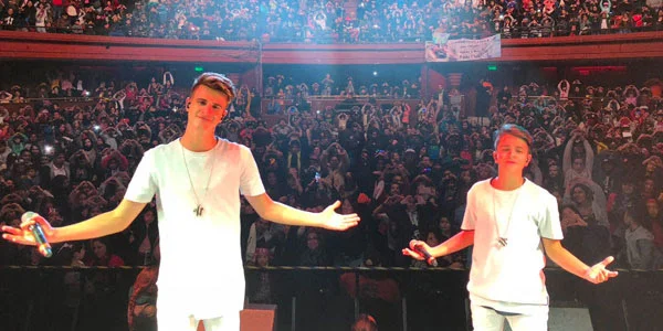  Adexe & Nau conquistaron Sudamérica con shows Sold Out en Argentina, Uruguay y Chile