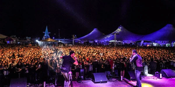 Río Roma hizo vibrar a 10 mil personas en Tepic; su tema “Deberías estar aquí” está en el #2 de radio en México