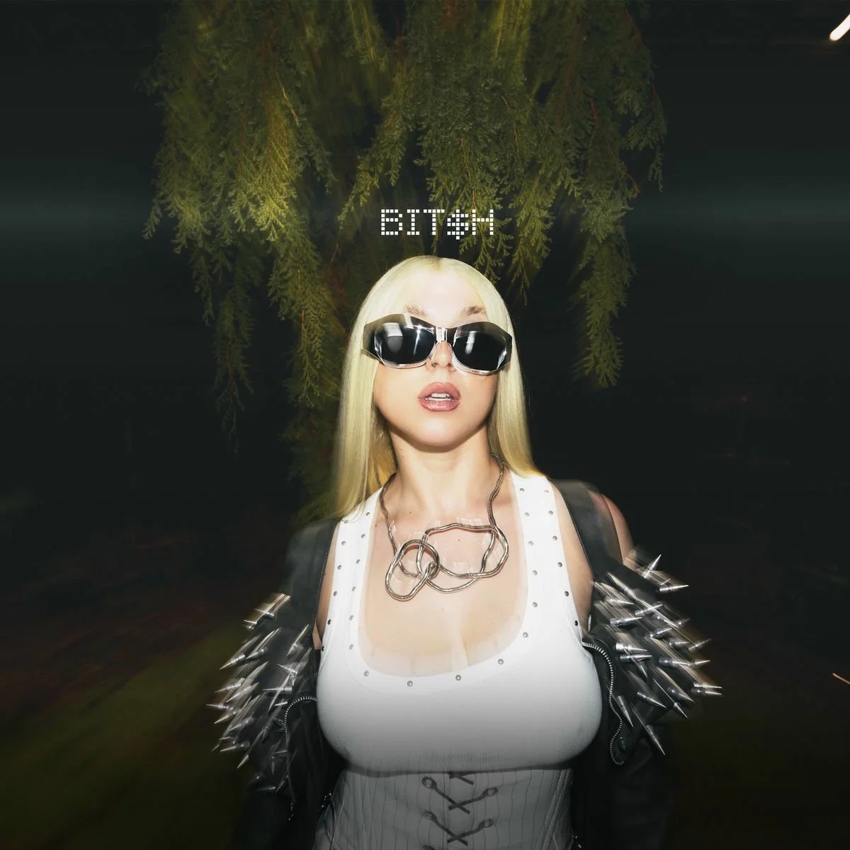 KYA presenta “Bit$h” y destapa una prometedora era musical