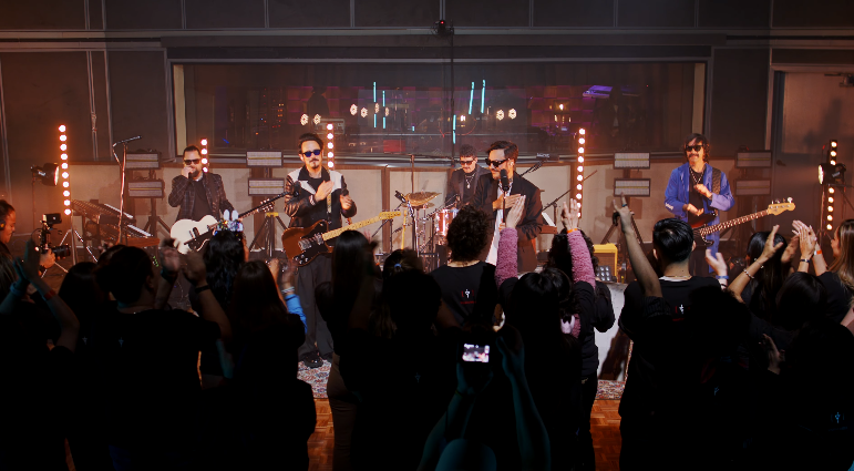 ¡Reinterpretan su historia! Motel celebra 20 años de trayectoria con una nueva versión de su mayor éxito “Dime ven”