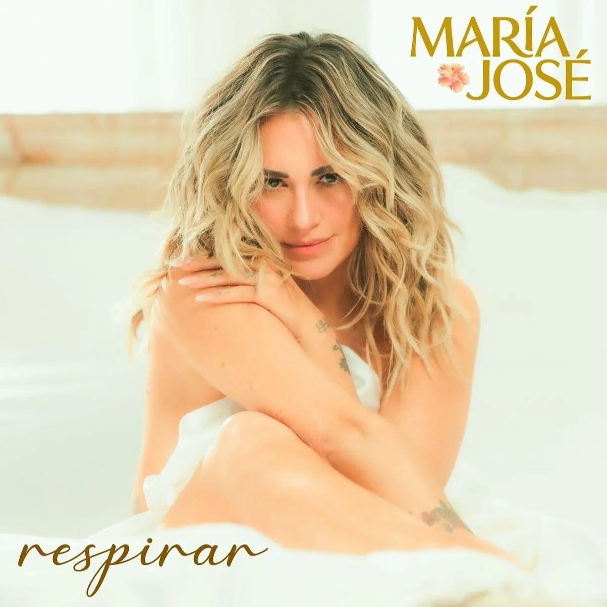 Portada oficial de &ldquo;Respirar&rdquo; de @lajosa 🌺🤩. Disponible el 23 de julio. &iquest;Ya hiciste pre save? Link en historias 🔗.