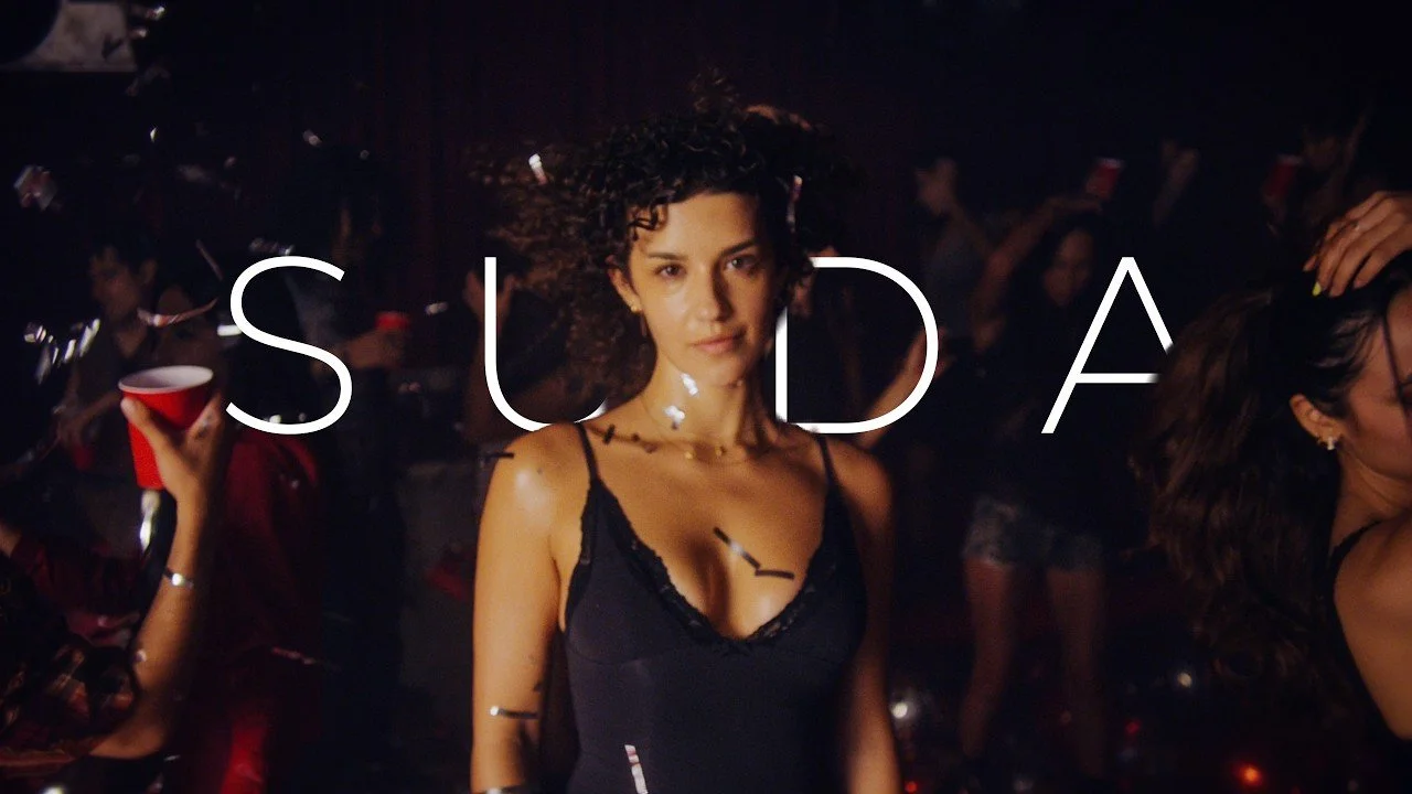 Kinky invita a desnudar el alma en la pista de baile con “Suda”