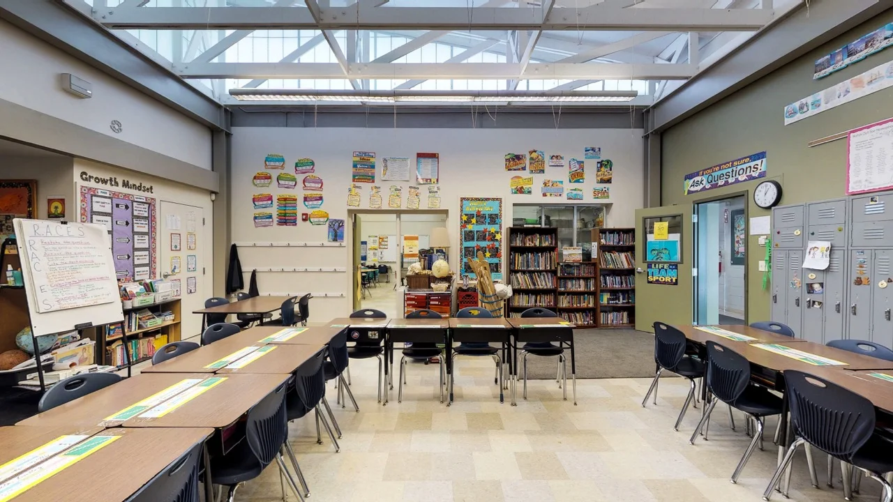 TaylorSchool-78.jpg