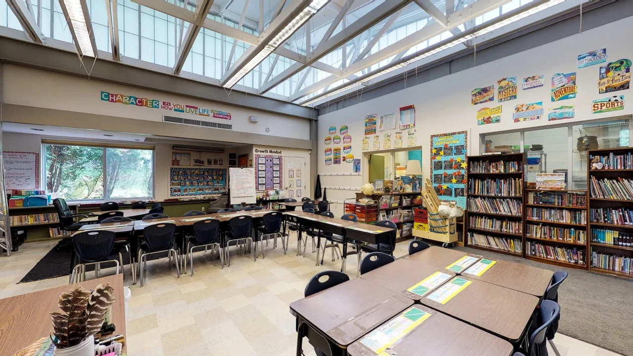 TaylorSchool-86.jpg