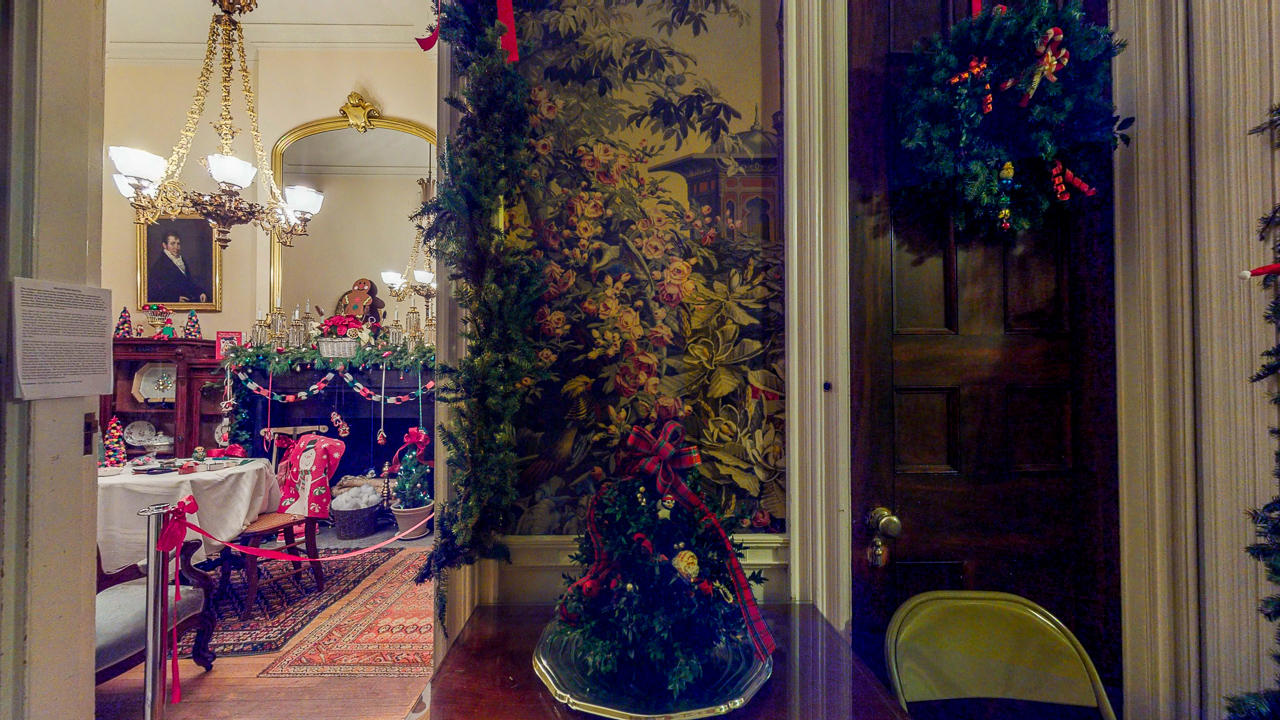 Rensselaer-County-Historic-Society-The-62nd-Annual-Holiday-Greens-Show-12022018_204212.jpg