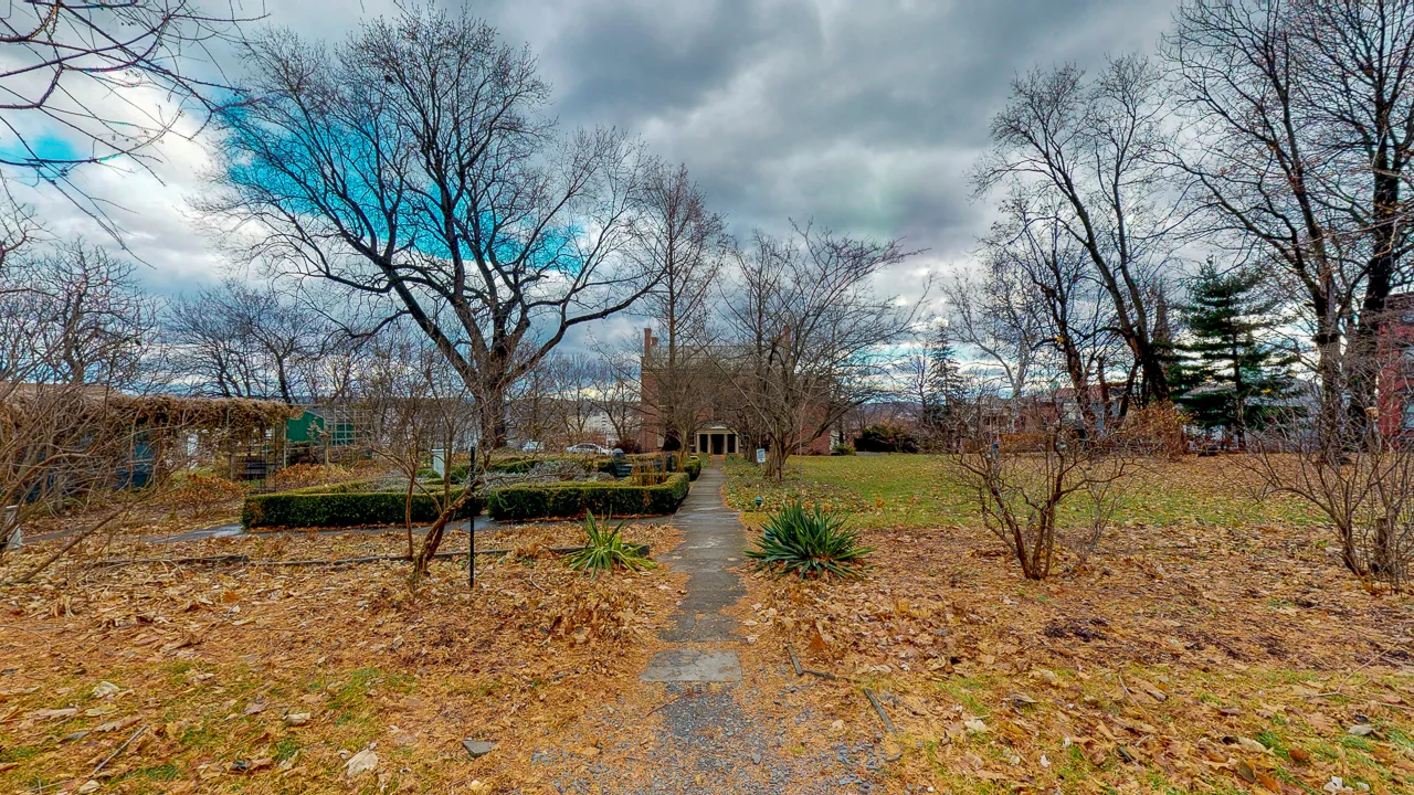Ten-Broek-Mansion-12042018_123927.jpg
