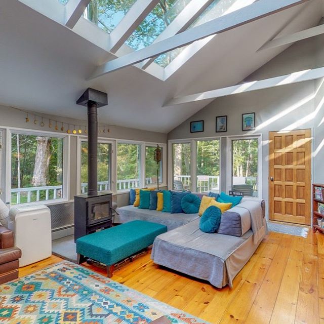 Lots of light in this home!⠀
.⠀
.⠀
.⠀
.⠀
.⠀
.⠀
.⠀
.⠀
.⠀
.⠀
#livingroom #familyroom #homestaging #room #roominspiration #decor #interior #home #homesweethome #lifestyle #interiordesign #furniture #realestatephotography #realestate #realestategoals #listingagent #realtor #broker #househunting #apartment #property #listing #apartmentlife #renovated #hudsonvirtualtours #virtualtour #dreamhome #couch #newyork #upstate⠀
⠀
⠀