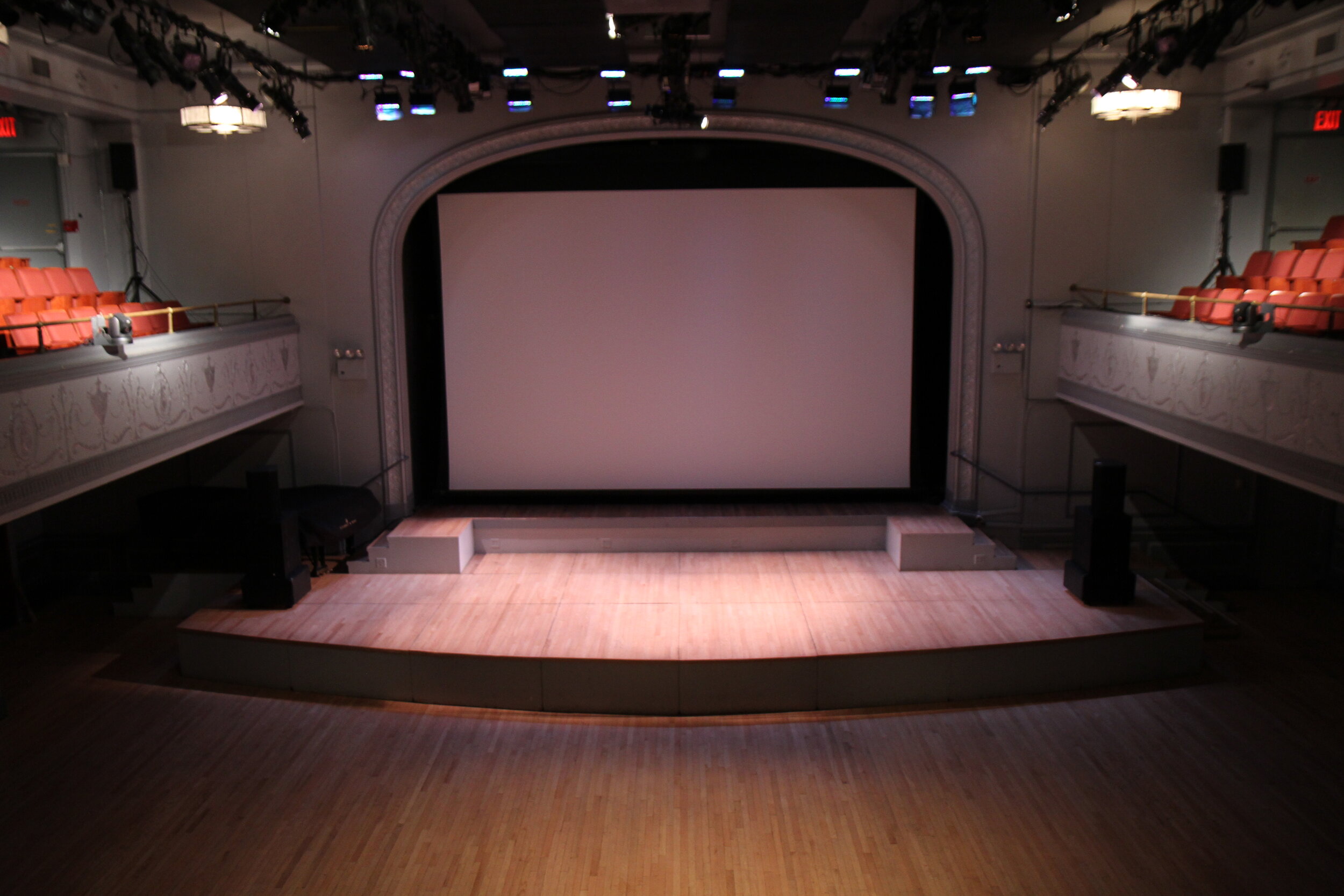 Proscenium screen.JPG
