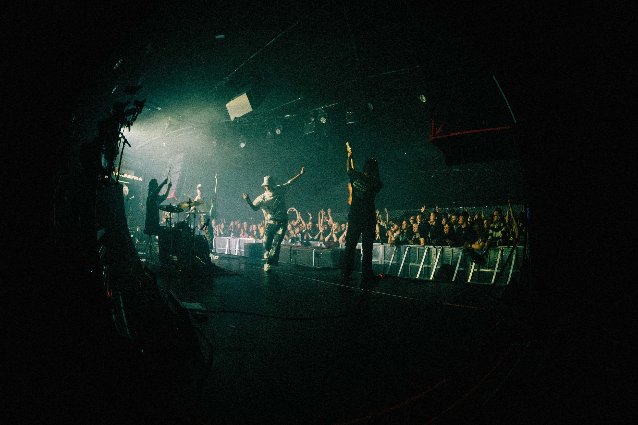 OG Frankfurt live pics - Mike Casey-29.jpg