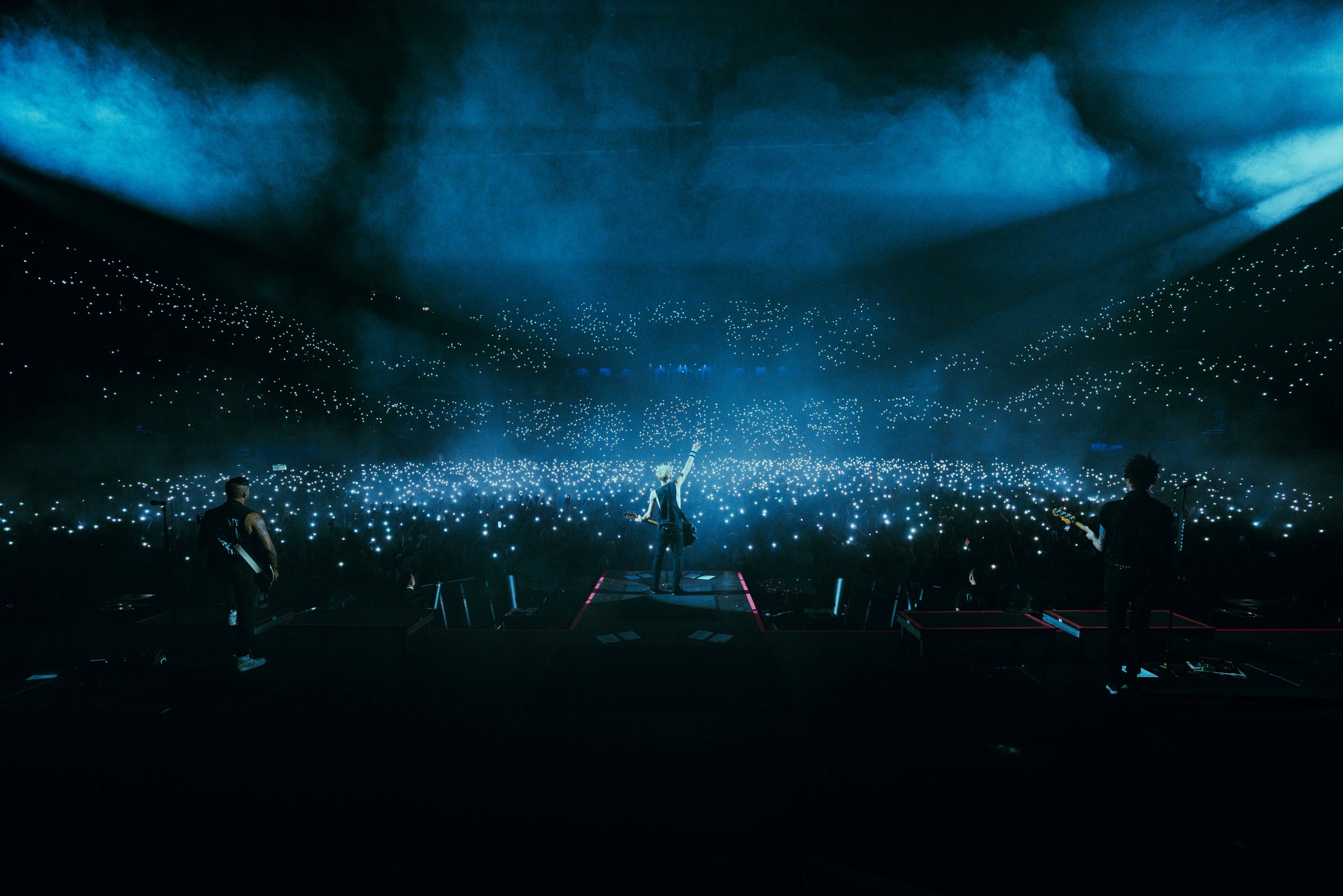 sum 41 madrid lights shot - Mike Casey.jpg