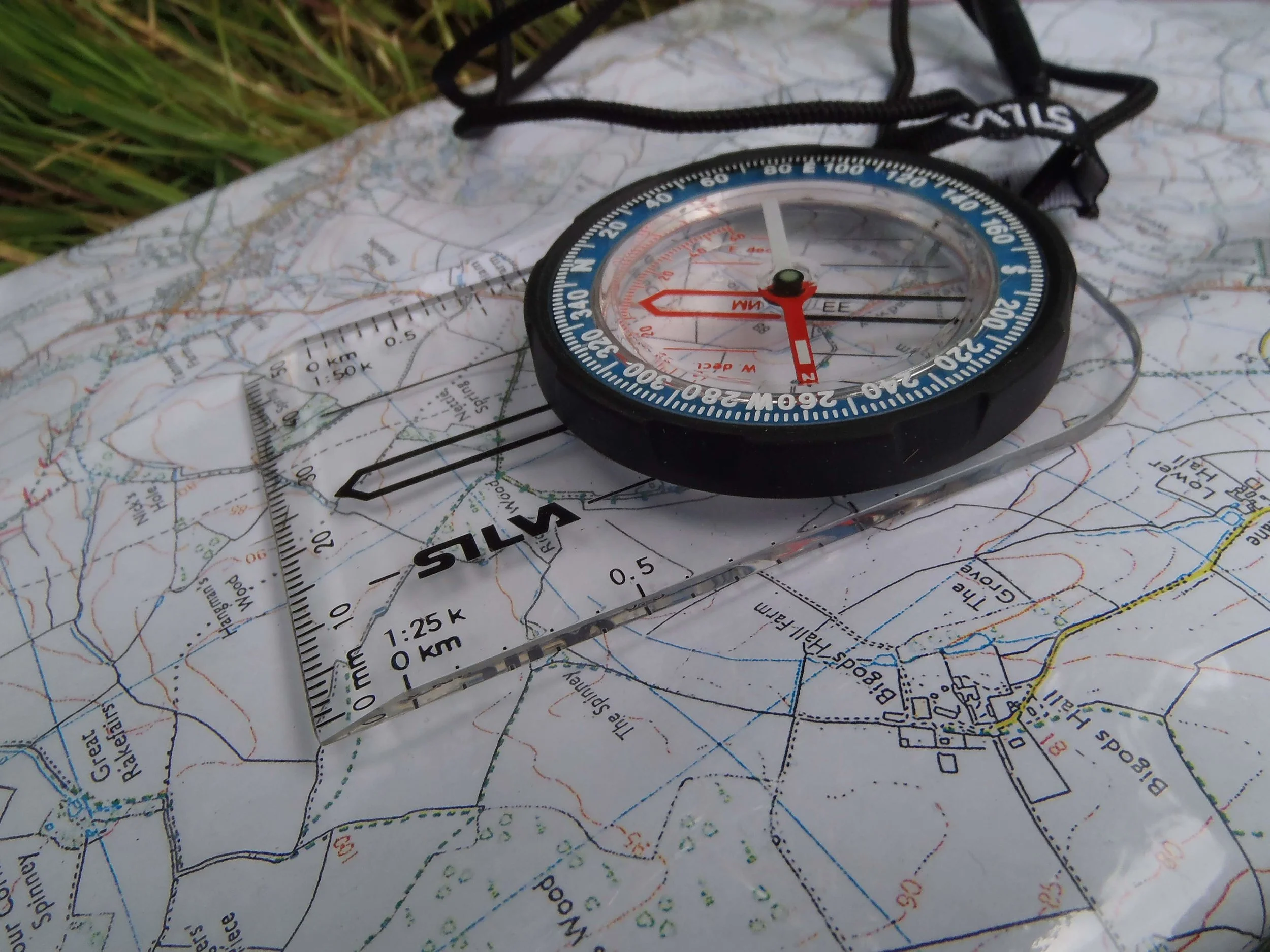 Compass_on_map.jpg