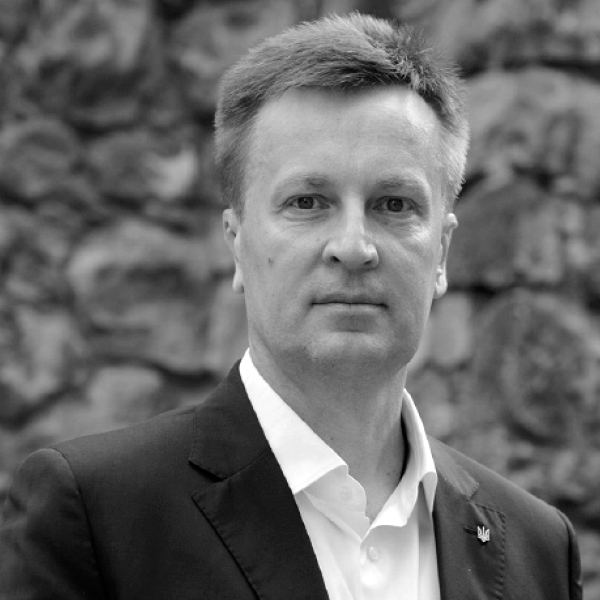 VALENTYN NALYVAICHENKO Valentyn Nalyvaichenko is the leader of the Ukrainian political party Justice, which is devoted to defending Ukraine on two fronts...(read more)