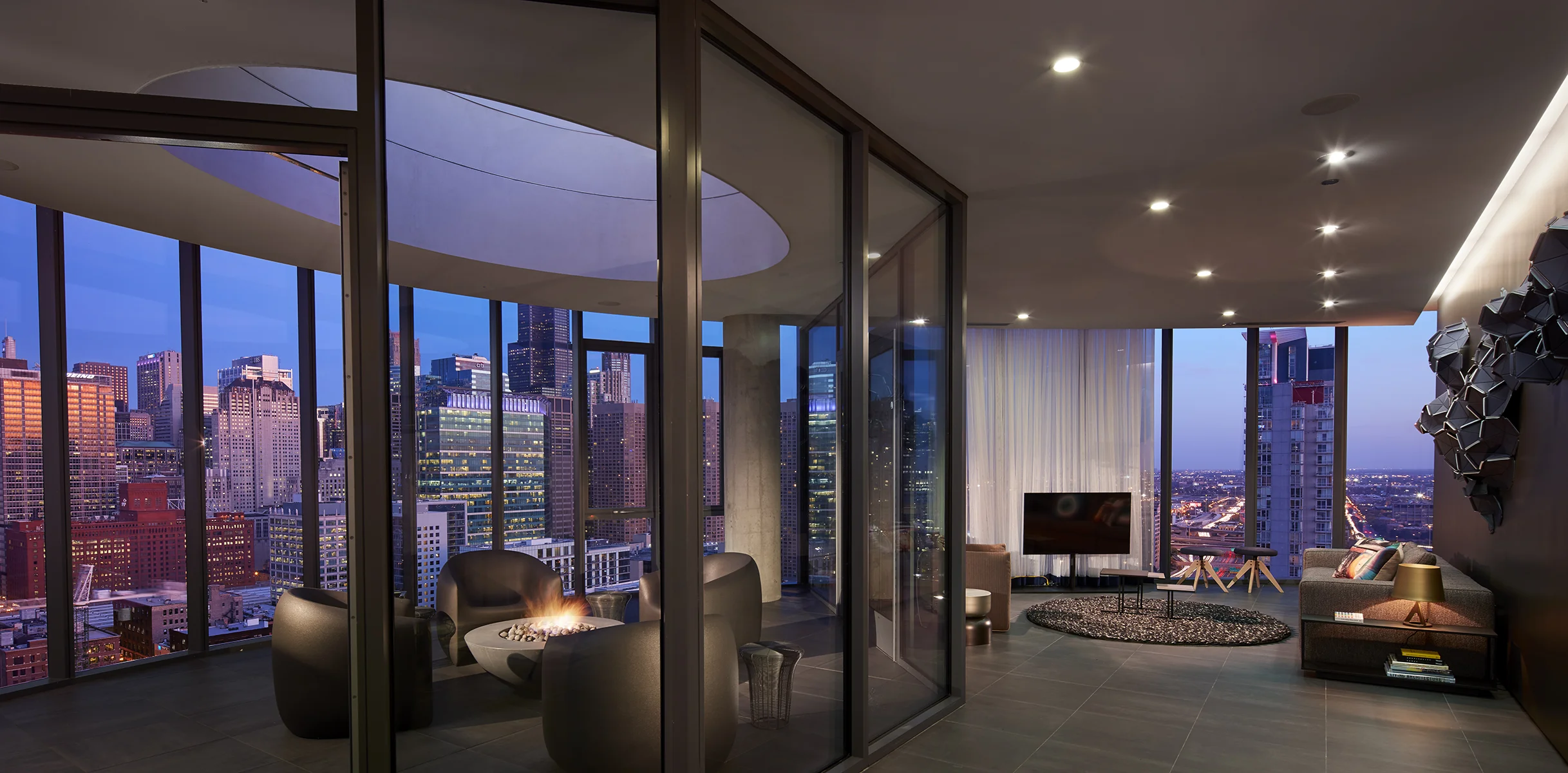parker_skylounge_01.jpg