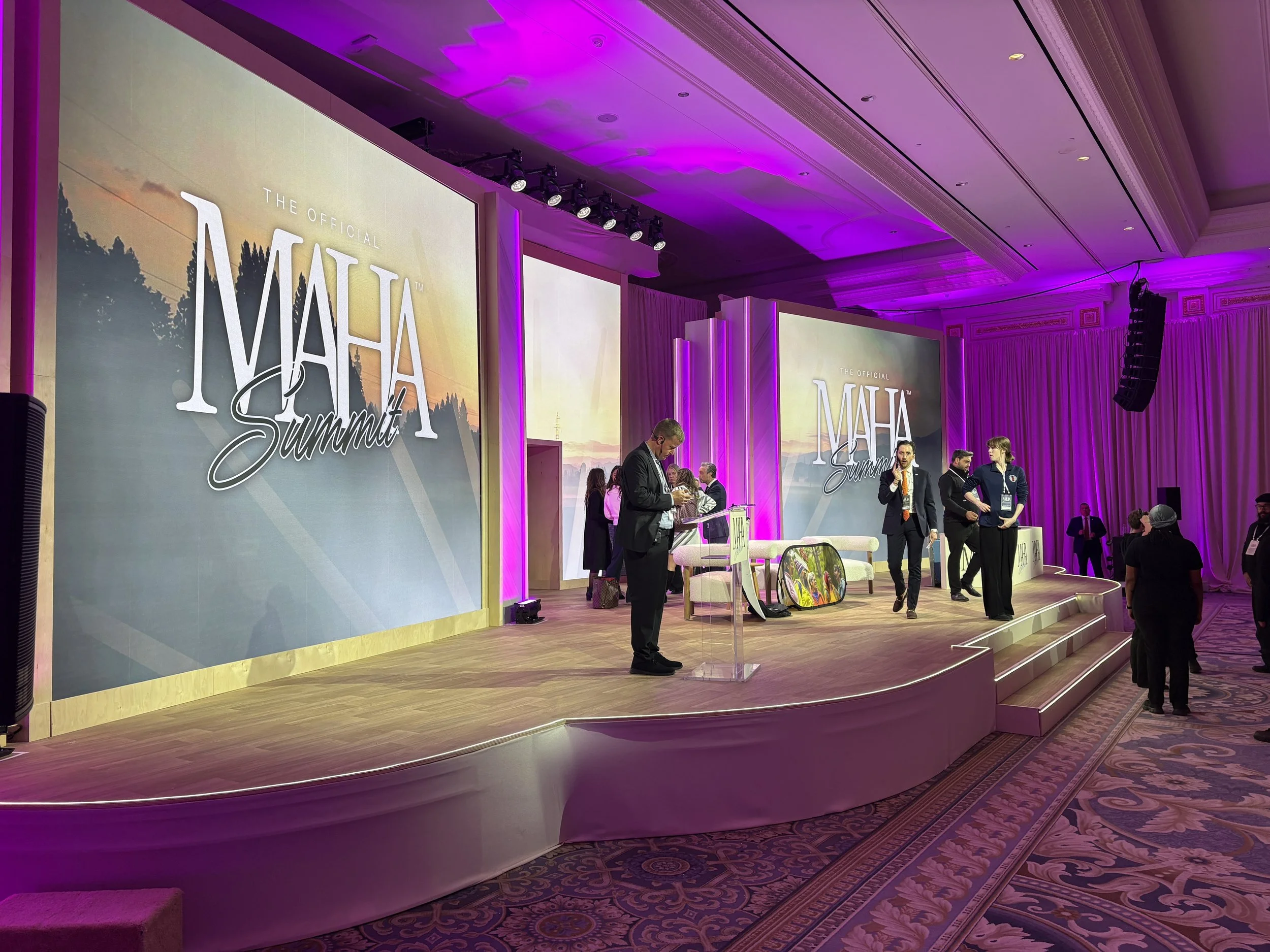 Produced by ShowCall, LED provided by RSP.JPG