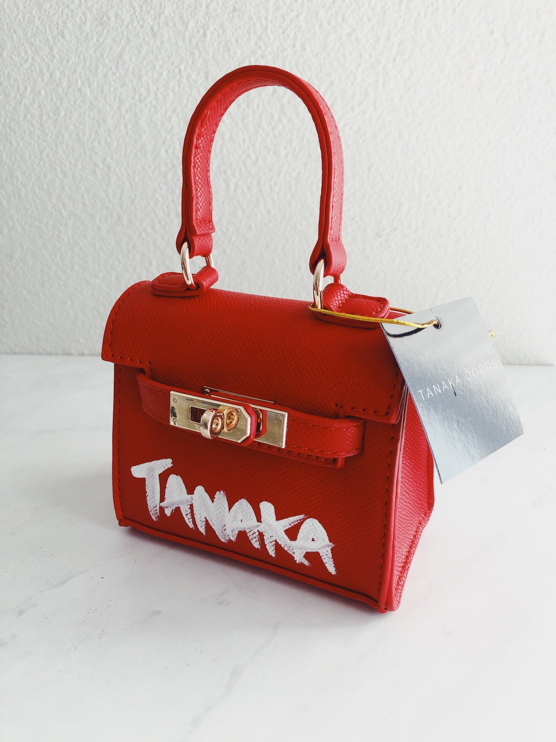 9583DAB1-1D39-4B31-A8EF-FD87A7A5E076