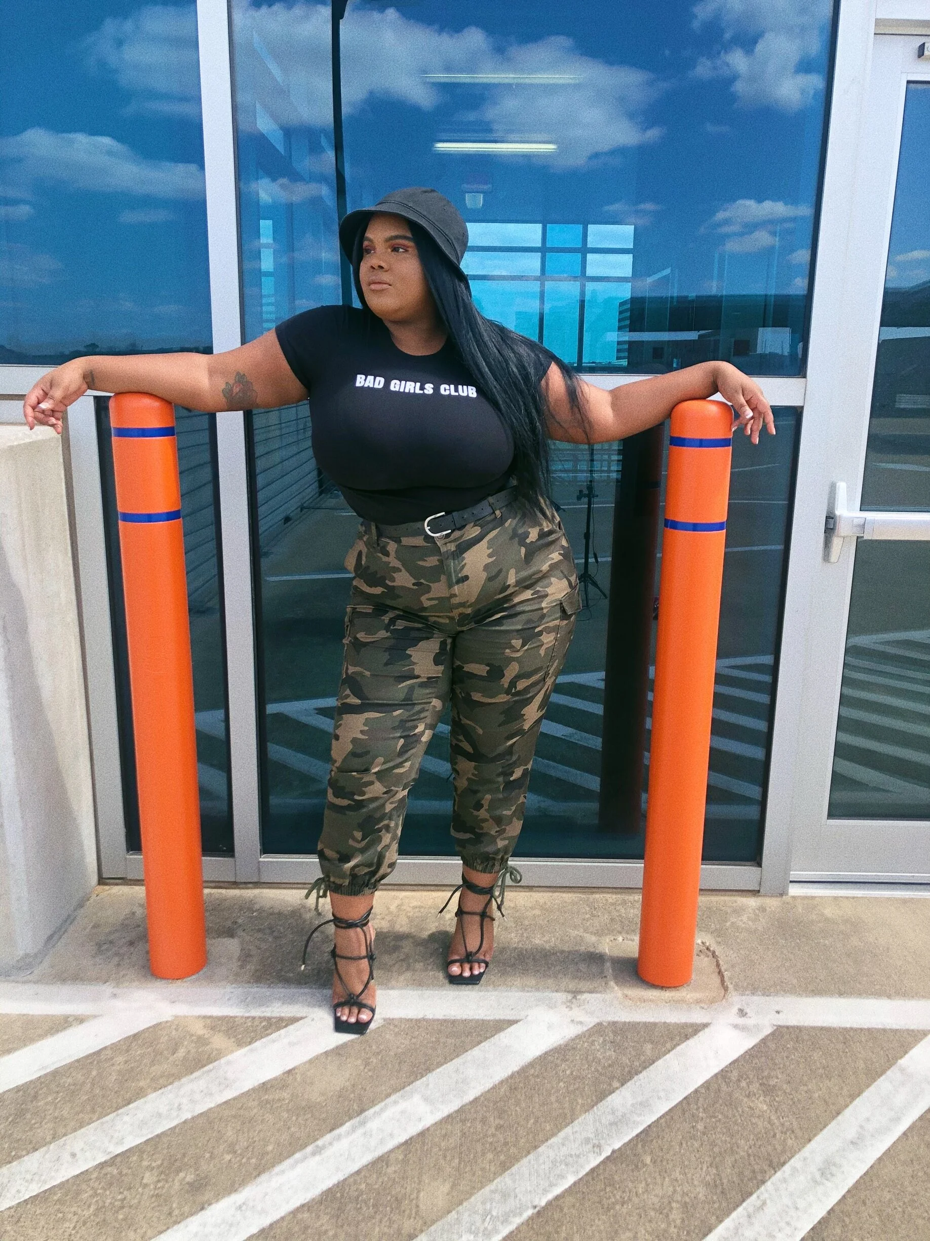 F53DE2D7-72A2-4C0A-BEF1-EB7BCDE94D97