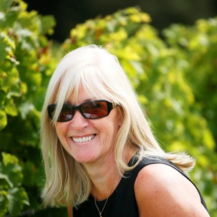 Lynne Levin