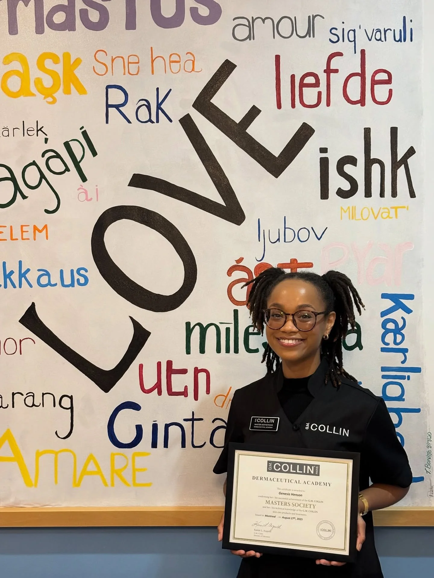 🌟 Meet Our G.M. Collin Master Aesthetician 🌟

Genesis K. Henson is a Master Aesthetician, Certified Makeup Artist, and Thermalift Specialist, with a passion for skincare. Growing up, Genesis was influenced by her grandmother, our founder, Terri Bon